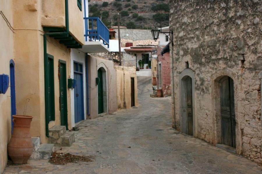 Traditional House In Elounda Экстерьер фото